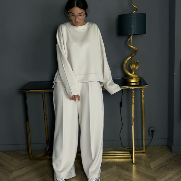 E318B760-61E8-46E8-96D0-78F31135D180 E318B760-61E8-46E8-96D0-78F31135D180